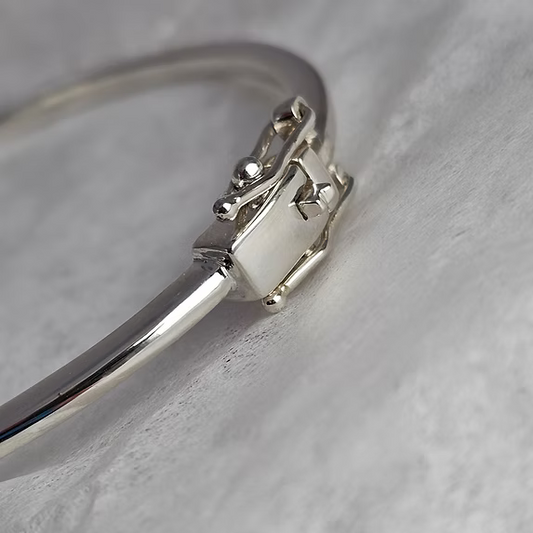 Silver Heart Bangle