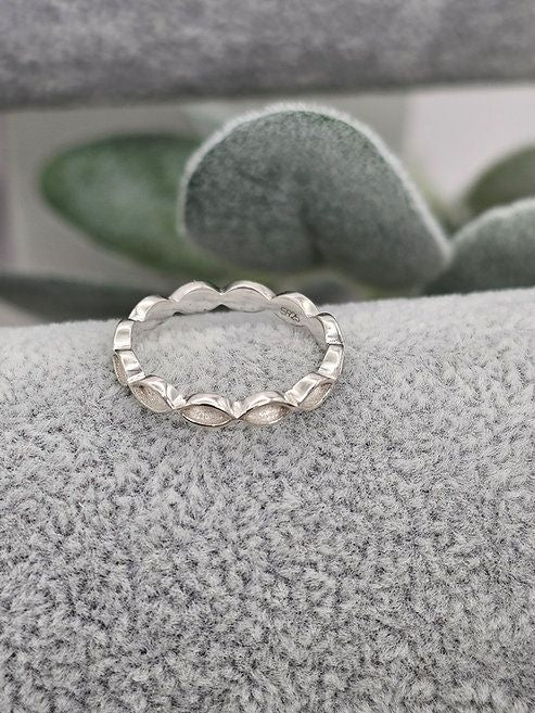 FULL ALMOND EYE 925 SILVER BAND RING